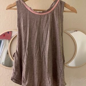 good hYOUman yoga shirt!